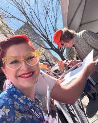 Joann Leal's Instagram, Twitter & Facebook