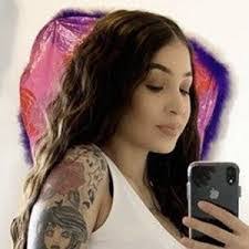 Aileen Cano's Instagram, Twitter & Facebook