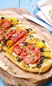 Focaccia Mit Tomaten Und Zwiebeln Rezept Rezepte Focaccia Brot Mit Tomate