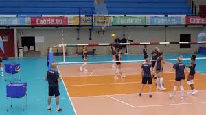 La pallavolo su spiaggia nacque a santa monica, california, intorno al 1920. A Caorle Ve Il Ritiro Preolimpico Della Nazionale Di Pallavolo Femminile Sport Tgr Veneto