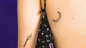 Many tattoos serve as rites of passage, marks of status and rank, symbols of religious and spiritual devotion, decorations for bravery, sexual lures and marks of fertility, pledges of love, amulets and talismans, protection, and as punishment, like the marks of outcasts, slaves and convicts. Back Tattoos Ideas For Women To Get Pretty Designs 2020