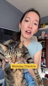 Living with my boyfriend has made me notice extremely small things 😂