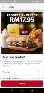 Salah satu kelebihan mcd yaitu selalu adanya inovasi dan varian baru dari berbagai menu yang mereka tawarkan salah satunya yaitu menu chicken dan beef nah pada kesempatan kali ini akan kami berikan harga mcd chicken dan beef prosperity burger mcdonalds terbaru untuk anda. Food Blog Mcdonald S Prosperity Burger Review Bibz Eats