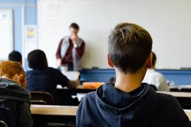 This article looks at teacher questioning skills with advice on how to make it more effective. Interactive Quizzes To Make The Classroom Fun Mentimeter