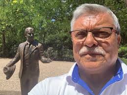 Grupos Radiales Bogotá 1992… ¿Qué pasa en Caracol Radio? (Las2Orillas)