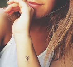 En popüler ve en uygu fiyatlı temporary tattoo letters ürünlerimizden 25 tanesini keşfedin. Kendisi Minik Ama Anlami Kocaman Olup Dovmecide Iste Bundan Istiyorum Dedirtecek 36 Dovme Onedio Com
