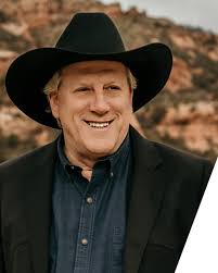 Beyond Regret: On Your Way to Success with Dipal Shah Unlock your potential  and transform your life with Dipal Shah, our inspirational entrepreneur and  mindset coach. In her latest piece, "Beyond Regret: