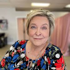 It's Your Time for a Comeback: A Call to Women Over Fifty to Return,  Rebuild and Rise: Williams, Susan: 9781966462842: Amazon.com: Books