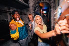 The room usually consists of a locked door, different objects to manipulate as well as hidden clues or secret compartments. The Escape Game Orlando Epic 60 Minute Adventures 2021