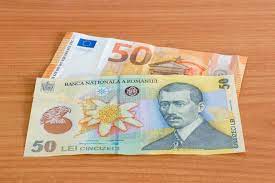 Avrupa para birimi olan 100 euro kaç türk lirası miktarıyla satın alınabilir öğrenmek için tıklayın. 50 Euro Banknote Eur And 50 Romanian Lei Banknote Ron On Wooden Table Stock Photo Image Of Exchange Romanian 174471962