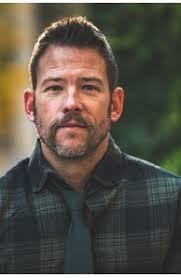 Sven Sundgaard, Real Estate Agent