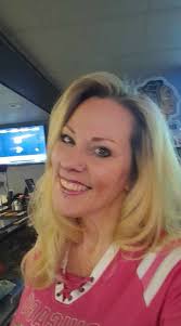 A wee starter for this week's challenge, “ Crooners”, a lovely wee song,  sung by Frank Sinatra, from a German composer, “ The Summer Wind” hope you  enjoy it many thanks to