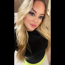 Passionate people can't settle for a normal life. We're destined for  greatness 🙌🏼💛🤓🔌☘️✡️ #ceolife #entrepreneur #womeninbusiness  #mindsetiseverything #ambition #grit #hardwork #dedication #hustling #nyc  #nj #motivation #explore #bootoxbarbie ...