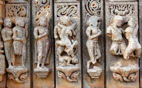 File:Kama Art Culture Sex carved in stone Saas Bahu Hindu temple Udaipur  Rajasthan India 2014.jpg - Wikimedia Commons
