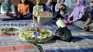 Mandiri utama finance (muf) merupakan perusahaan pembiayaan dimana merupakan salah satu anak perusahaan bank terbesar di indonesia, yaitu bank mandiri tbk. Hari Merdeka Barikan Tradisi Sakral Dari Mojokerto Sejak Indonesia Lepas Dari Penjajah Okezone News