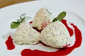 Marzipan Mohn Mousse Mit Himbeersauce Von Chefkoch Chefkoch Marzipan Mohn Mousse Mit Himbeersauce Rezept Mit Bild Gida Donmus Tatlilar Yemek Tarifleri