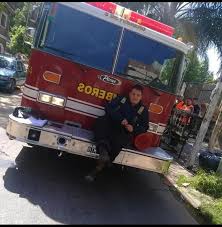 Durante la mañana de este martes, en la localidad de caseros partido de tres de febrero, se produjo un incendio en el quinto piso de un edificio. Rcchqpslgr4z M