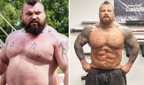 Worlds strongest man 2017, official wr 500kg deadlift bookings = @jowandermgt. Eddie Hall Weight Loss Strongman S Secret To Getting Six Pack Is One Hour Routine Express Co Uk