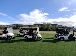 El olímpico de león acoge por primera vez el torneo de golf en el que 60 golfistas disfrutaron de un gran día de golf el deporte puede servir para dar visibilidad a la inclusión y eso es lo que demuestra cada año soltra con su torneo de golf. Visita De Nuestros Estudiantes Al Campo De Golf Del Club Deportivo Olimpico De Leon Escuela De Ingenieria Agraria Y Forestal