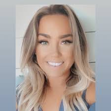 Melissa Ralston's Instagram, Twitter & Facebook