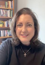 My free resume tool is here!! Resumes are worthless without a relationship  so I have flipped the traditional resume template. In this new tool I will  walk you through 5 simple steps