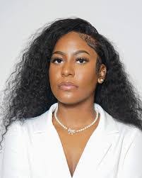 Kiara Day's Instagram, Twitter & Facebook