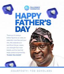 Happy birthday to His Imperial Majesty(Oba t'oti nje k'Oyinbo o to  de)Alayeluwa,Oba Daniel Abayomi Olayinka Adeloye Salako. Daani,omo agunloye  bi oyinbo; agunleyinju oko ay'aba.Omo oro'ko r'oko gb'owo fuja l'obinrin.  Omo obiribiri sa'ba'ju,aba