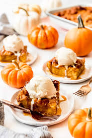 This crockpot pumpkin bread pudding is so on my list now for my favorite fall recipes. Sweet And Savory Pumpkin Bread Pudding Recipe The Recipe Critic