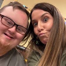 Jonathan Schmutz's Instagram, Twitter & Facebook