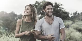 Check spelling or type a new query. Couple Les 10 Signes Que Vous Avez Rencontre L Homme De Votre Vie Marie Claire