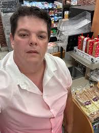 45 year old single dad looking for the right lady with eyes I could get  lost in