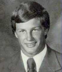 Have a question... Taco De Carlos made a 3" deep fried, almost a  chimichunga style mini burrito, it had meat, cheese, jalapeno peppers,  wrapped in a thin flour tortilla (I think) and