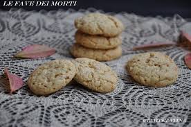 Le fave dei morti sono dei buonissimi biscotti legati alla commemorazione dei defunti. Le Fave Dei Morti Tartetatina