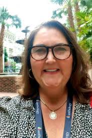 Katie Reams's Instagram, Twitter & Facebook