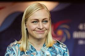 It's no child's play as Dr Lee gets his PhD