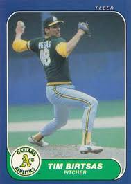 1986 fleer wax boxes were issued with 36 packs, with each pack containing 12 regular cards and one sticker. 1986 Fleer Baseball Trading Card Database