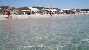 Si trova sulla costa est di arbatax, dalla quale dista. Spiaggia Del Lido Di Orri Tortoli Og 31 Luglio 2017 Youtube