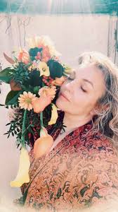 Newest assignment for class My first bridal bouquet full of colours for a  sparkling spring bride maybe ? 🤩 Follow me