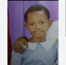 Let us be grateful for the people who make us happy; they are the charming  gardeners who make our souls blossom. #lifestylewithshade  #historyandculturalheritage #happypeople Juliet Idiong Ashiwel Grace Liwong David  Akpan @highlight