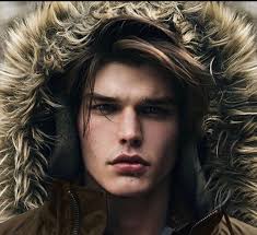 Jesse Gwin's Instagram, Twitter & Facebook