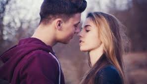 Make one cliché name joke and you're out. Funny Text Messages To Make Her Laugh 10 Funny Things To Say To A Girl To Make Her Laugh Over Text Read Romantic Short Stories Love Letters