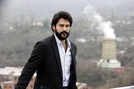 Dirilis Ertugrul Da Son Dakika Gelismesi Osman Gazi Yi Burak Ozcivit Mi Oynayacak Sayfa 2 M