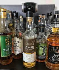 Acilan Viski Ne Kadar Dayanir Sorusunu Cok Sik Aliyorum Sirf Bu Konuda Yazdigim Bir Makale Olmasina Ragmen Viski Agzi Sikica Kapaliys Whiskey Whisky Bottle
