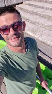 Where Is Cleb Pretorius from