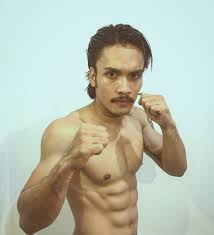 Dari 9 Selebriti Pria Yang Punya Perut Sixpack Siapa Favoritmu Kumparan Com Watch short videos about #sispex on tiktok. dari 9 selebriti pria yang punya perut