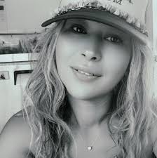 We have 90k+ members of the community, how many of you are here? 🤩