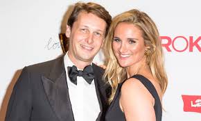 Presentatrice & actrice bij @rtl4 🌙 @moonsistersmooncalendar ❣️moeder van vik&zef 💌 info@liekevanlexmond.nl www.lexmondvslexmond.com/shop. Lieke Van Lexmond En Haar Vriend Lieten Er Geen Gras Over Groeien