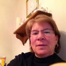 Beth Nadeau (bethanadeau)