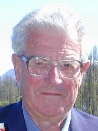 Eminent firefighter given full honours