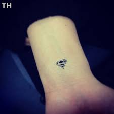 Art Waterproof Removable Label Paper Sexy Temporary Human Superman Logo Tattoo Art Posted A Set Of 2 Free Shipping Logo Marble Tattoologo Table Aliexpress Amazing superman tattoo on right shoulder. art waterproof removable label paper